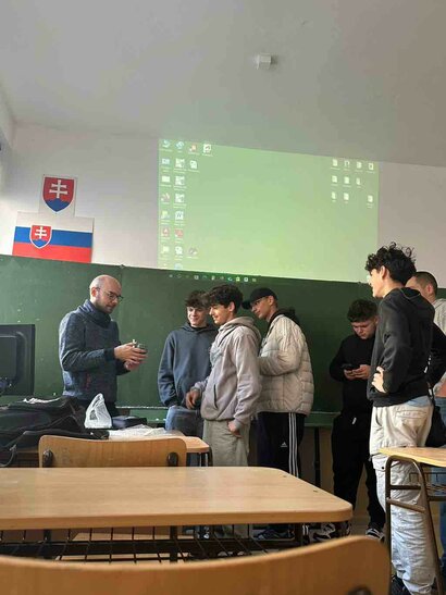 Prednáška na tému Drogová závislosť a fajčenie